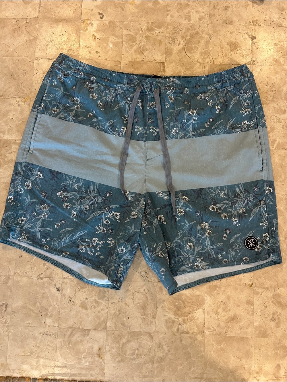 Roark Shorts Shorey Java Scent Boardshorts Swim Trunks Unlined Poly Mens Size L